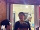 郑州炒八掺爆火 60多岁店主体力不支